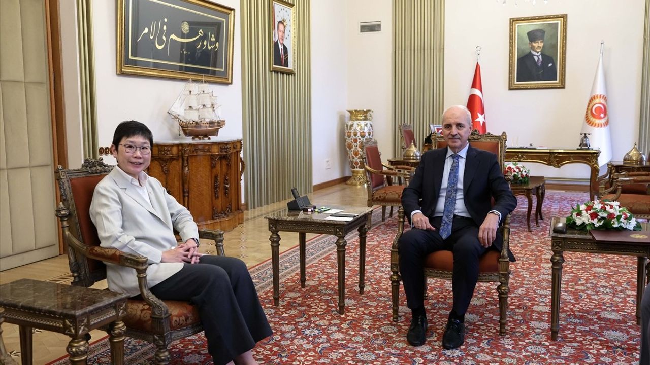 TBMM Başkanı Kurtulmuş, Singapur'un Büyükelçisini Ağırladı