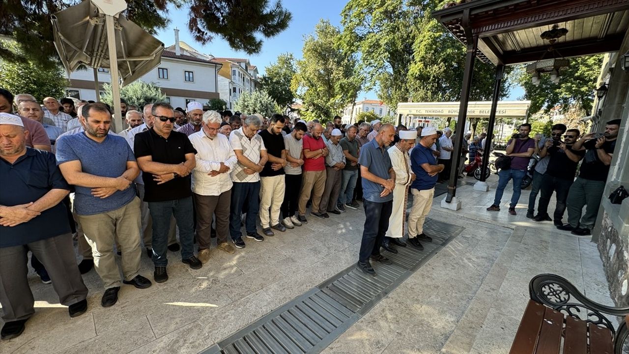 Trakya'da İsmail Heniyye İçin Gıyabi Cenaze Namazı