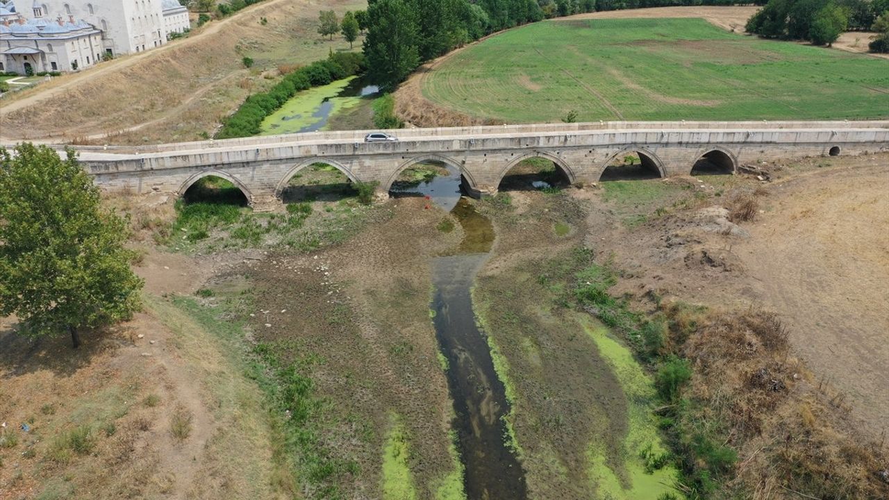 Trakya'daki Kış Kuraklığı ve Yer Altı Su Kullanımı Nehirleri Etkiliyor