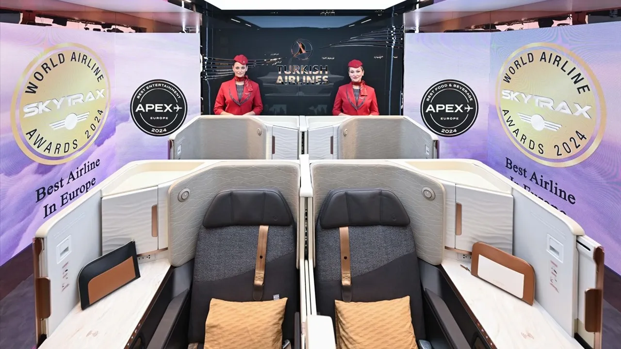 Türk Hava Yolları Yeni Business Class Koltuk Süitini Tanıttı