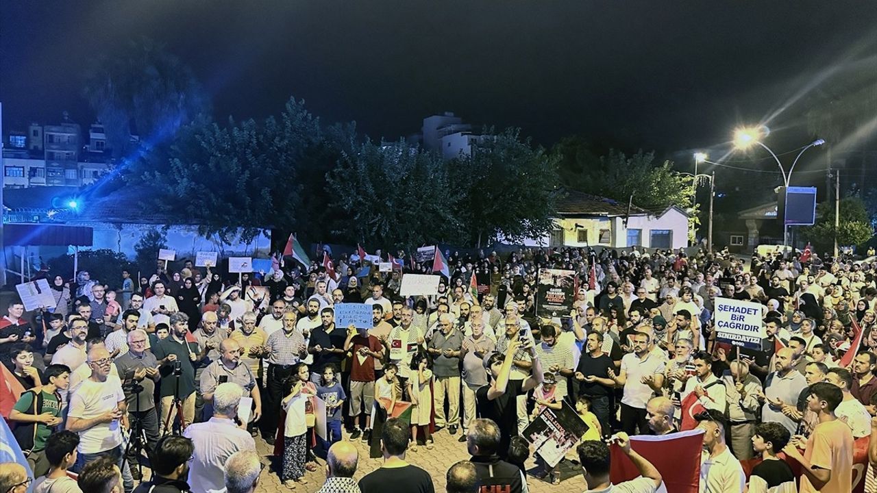 Adana ve Çevre İllerde İsmail Heniyye'ye Destek Yürüyüşleri Düzenlendi