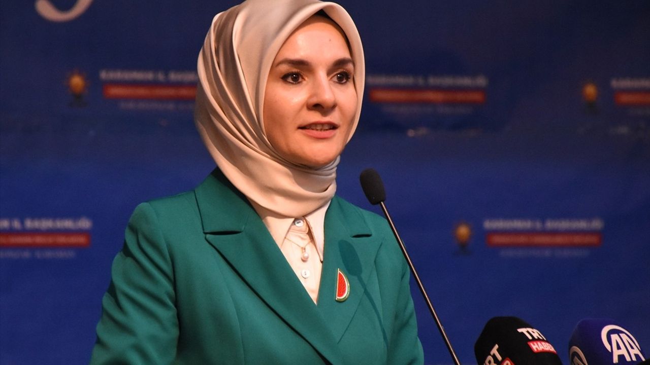 Aile ve Sosyal Hizmetler Bakanı Göktaş Yangınlar ve Sosyal Destek Üzerine Konuştu