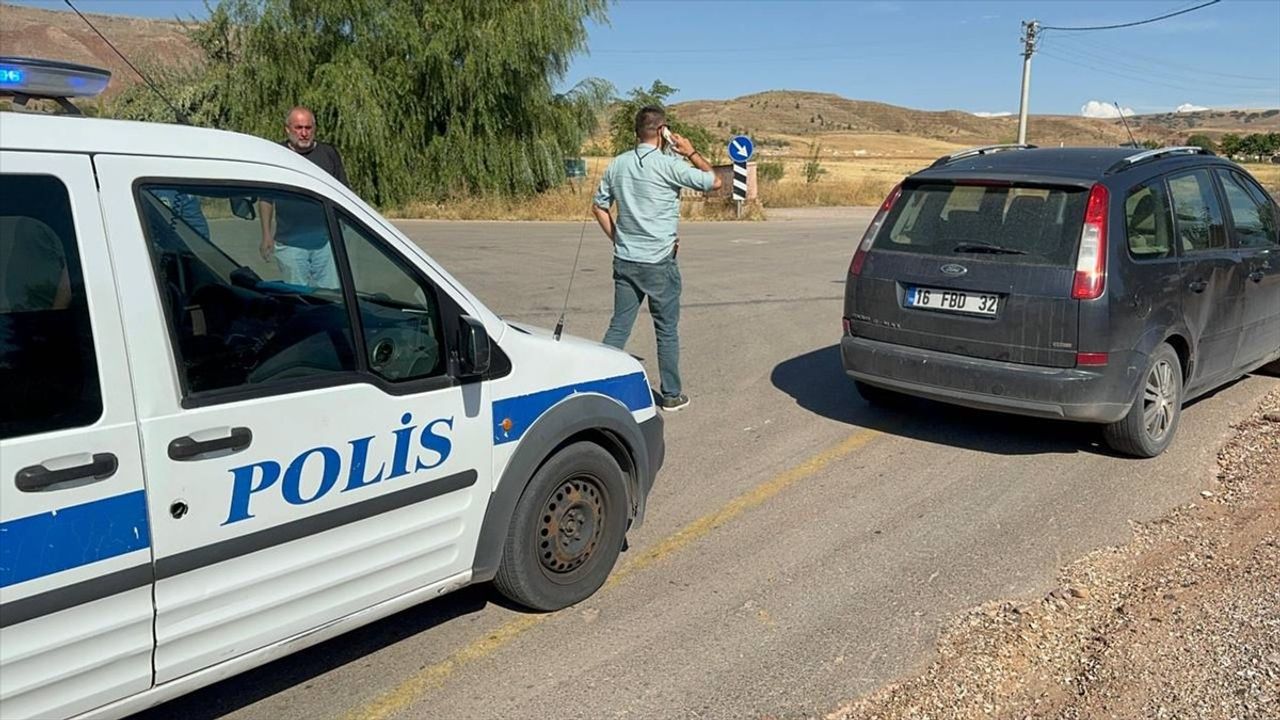 Aksaray'da Silahlı Saldırı: Sürücü Yaralandı