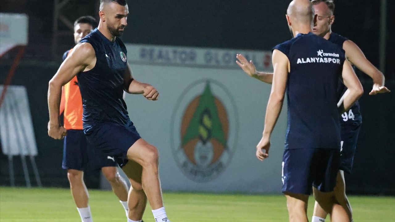 Alanyaspor İkas Eyüpspor Maçının Hazırlıklarına Başladı