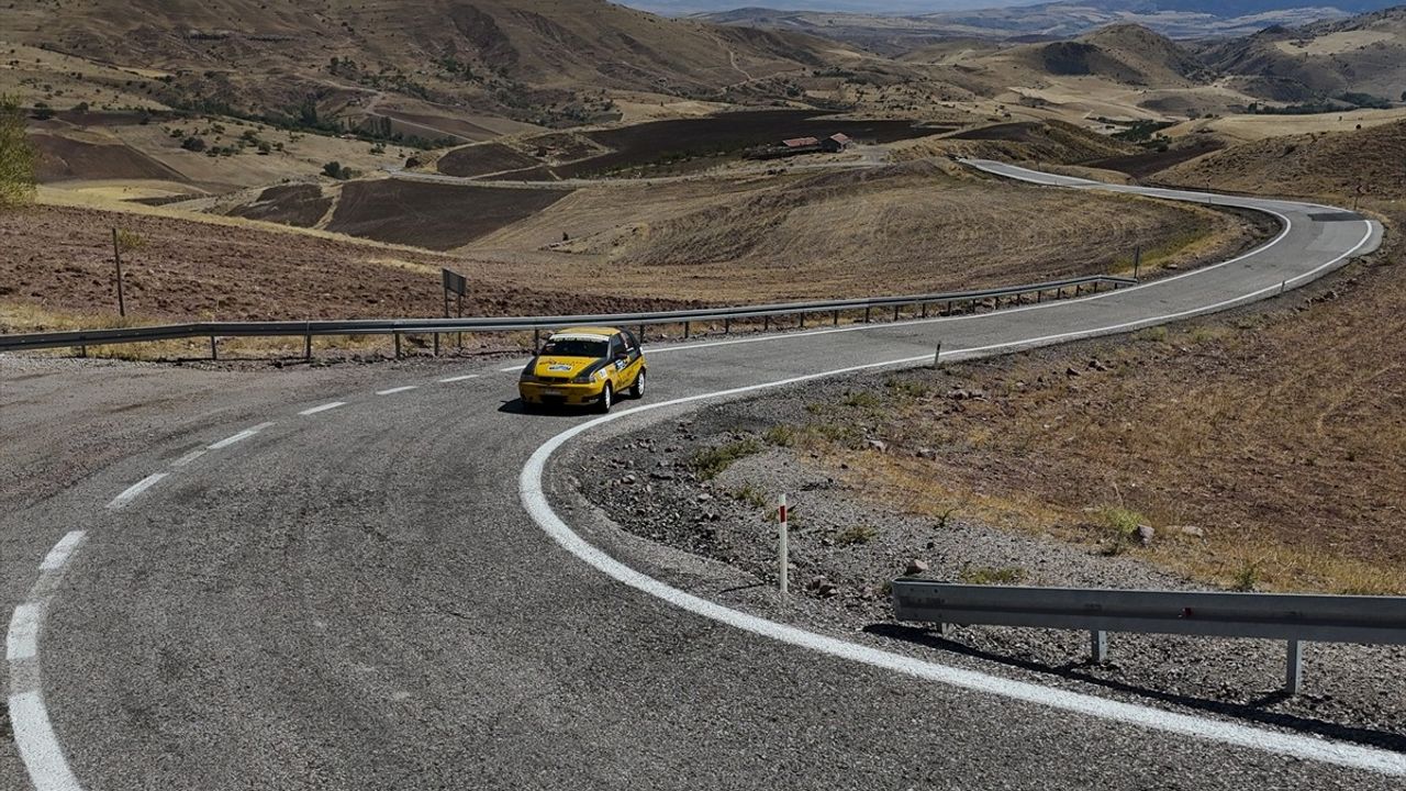 Ankara'da 5 Yıl Aradan Sonra Tırmanma Yarışı Düzenlendi