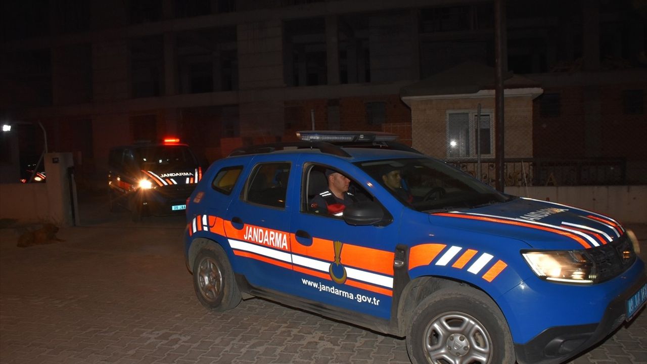 Aydın'da Jandarma Hırsızlıkları Önlemek İçin Uygulama Yapıyor