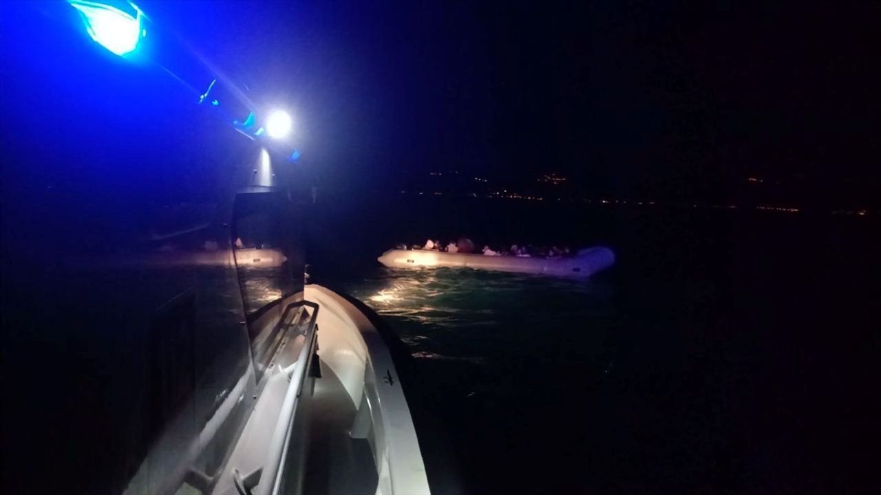 Ayvacık'ta 40 Düzensiz Göçmen Ele Geçirildi