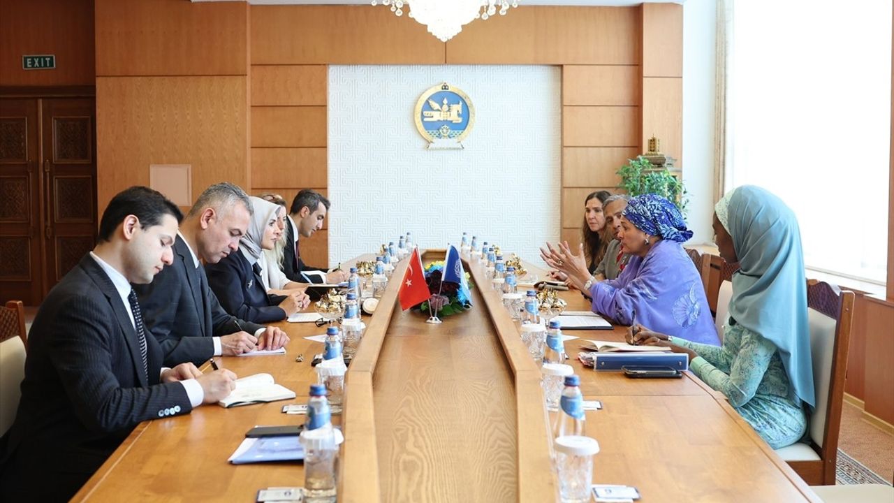 Bakan Göktaş'tan BM Genel Sekreter Vekiliyle Önemli Görüşme