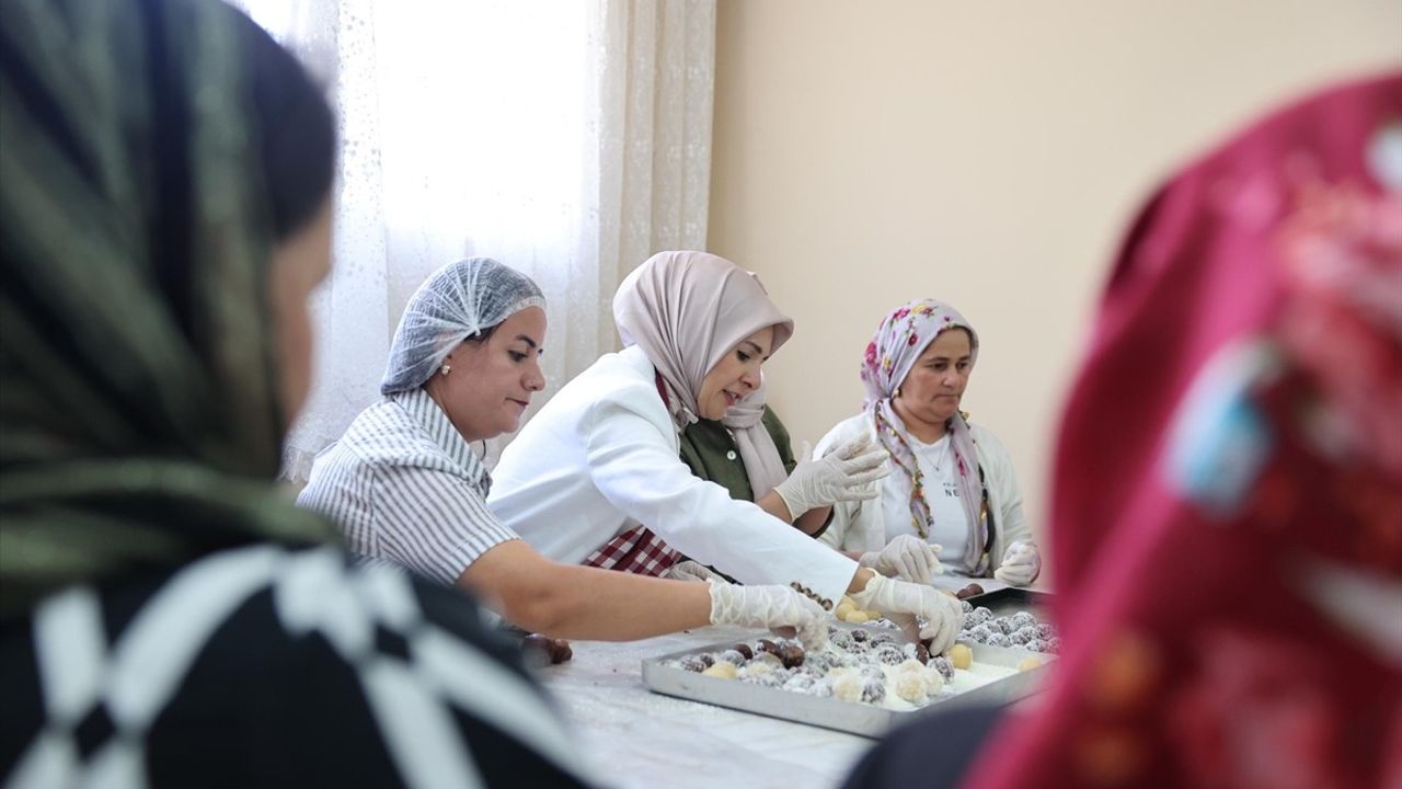 Bakan Göktaş'tan Hakkarili Kadınlara Karadeniz Turu Müjdesi
