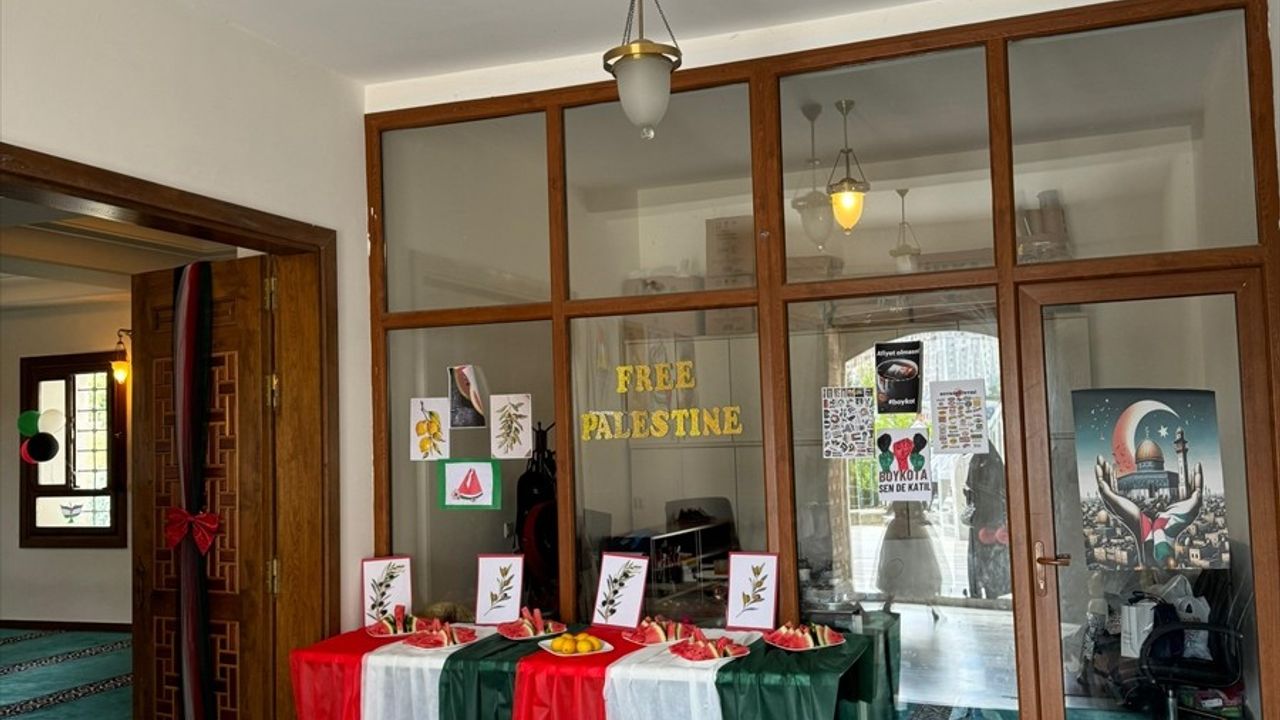 Başakşehir'de Gazze'ye Destek Programı Düzenlendi