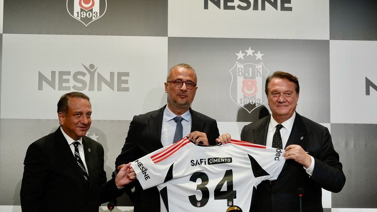 Beşiktaş'tan Transfer Açıklamaları