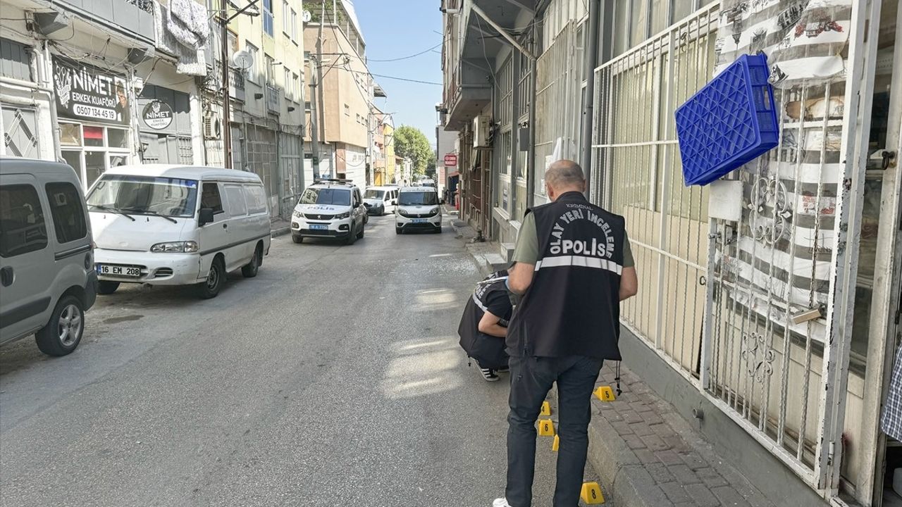 Bursa'da Silahlı Saldırı ve Araç Gasbı: 1 Yaşındaki Bebek Yaralandı