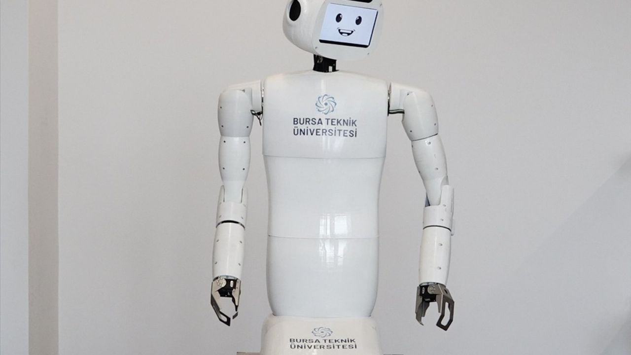 Bursa Teknik Üniversitesi'nden Yapay Zeka Destekli Robot: Moria