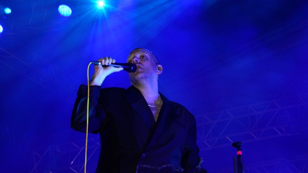 Büyük Ev Ablukada 62. Uluslararası Bursa Festivali'nde Sahne Aldı