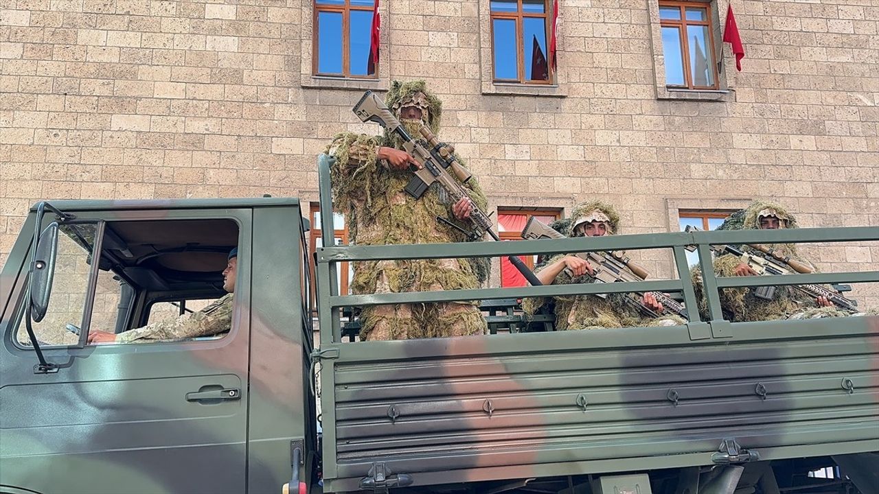 Büyük Zafer'in 102. Yılı Coşkuyla Kutlandı