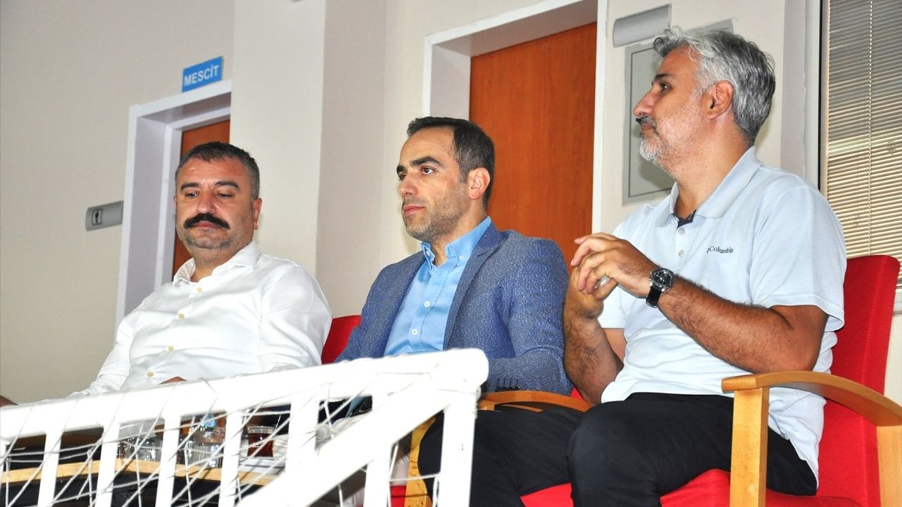 Devlet Korumasındaki Gençlere Futsal Turnuvası Eskişehir'de Başladı