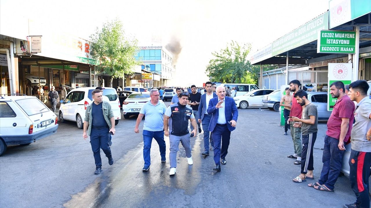 Diyarbakır 2. Sanayi Sitesi'nde Yangın Kontrol Altına Alındı