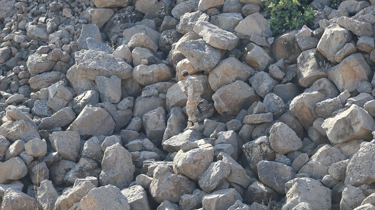 Diyarbakır'da Kaybolan Narin İçin Arama Çalışmaları Devam Ediyor