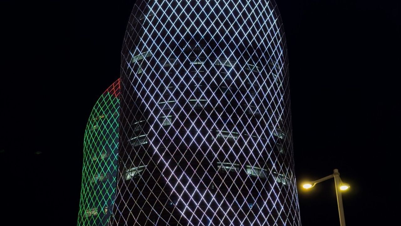 Doha'da Filistin Dayanışması: İsmail Heniyye'nin Anısına Işıklandırma