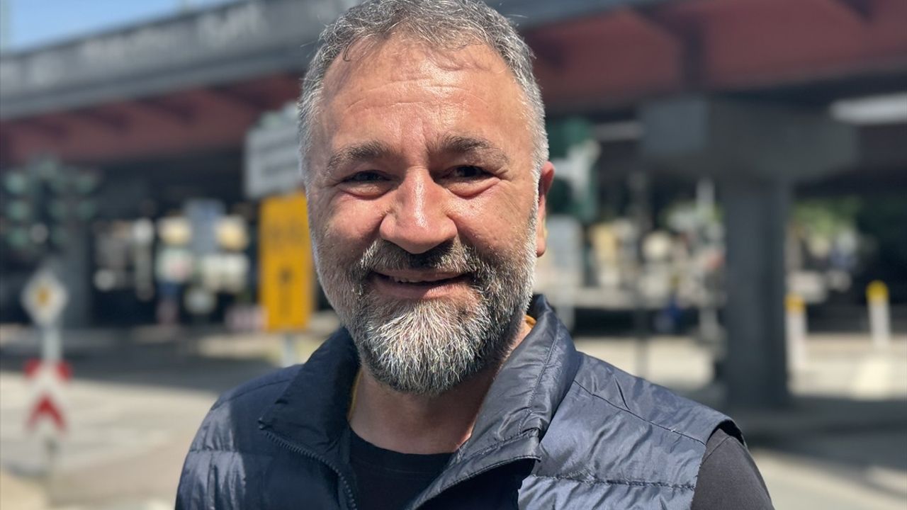 Frankfurt'ta 'Boş Çerçeve' Oyunuyla Ayla Algan Anılacak