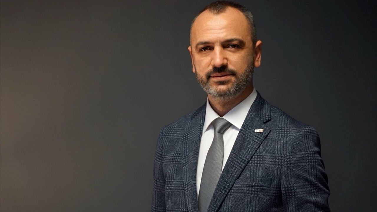 Gazze'ye Yardım Gönderiminde Bekleyiş Sürüyor