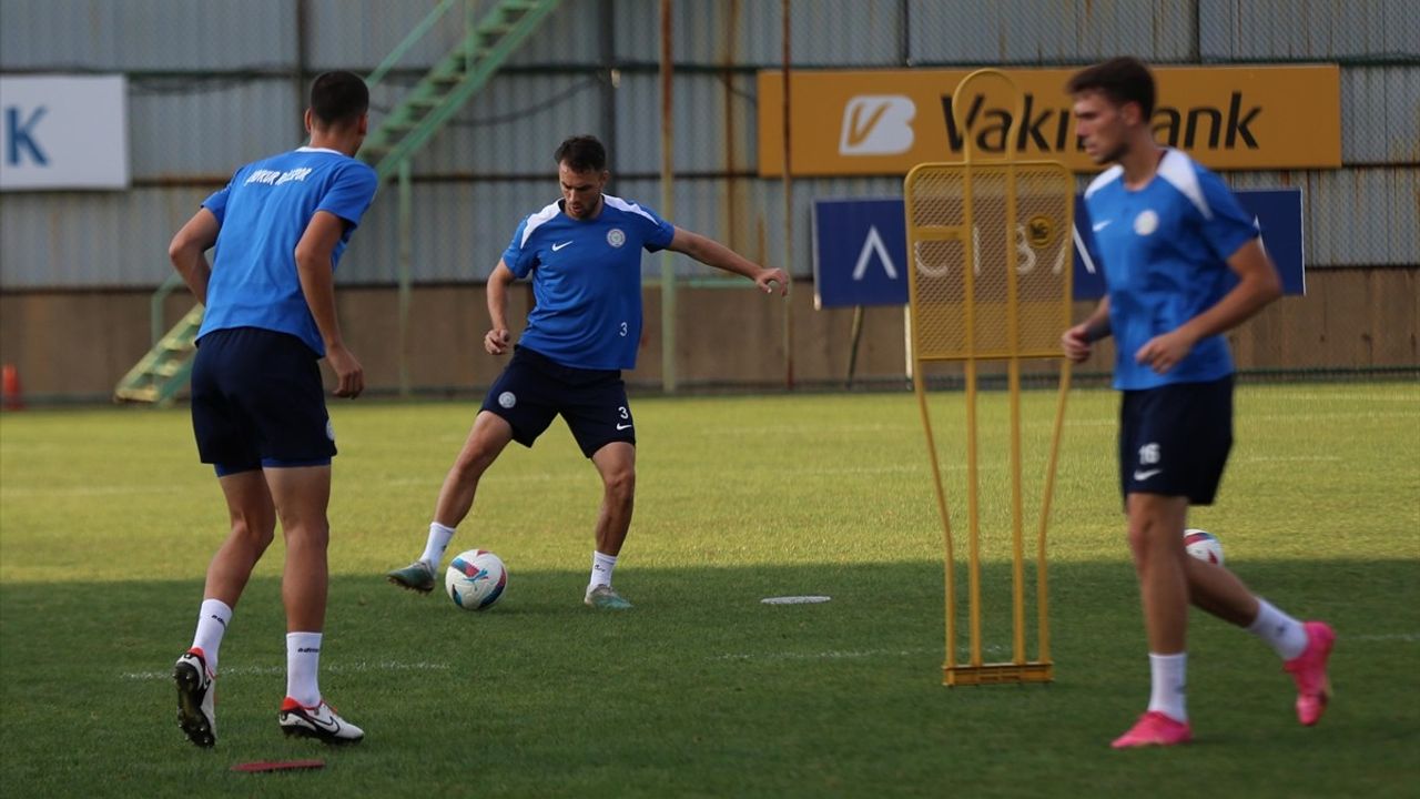 Hojer'den Umut Dolu Açıklamalar