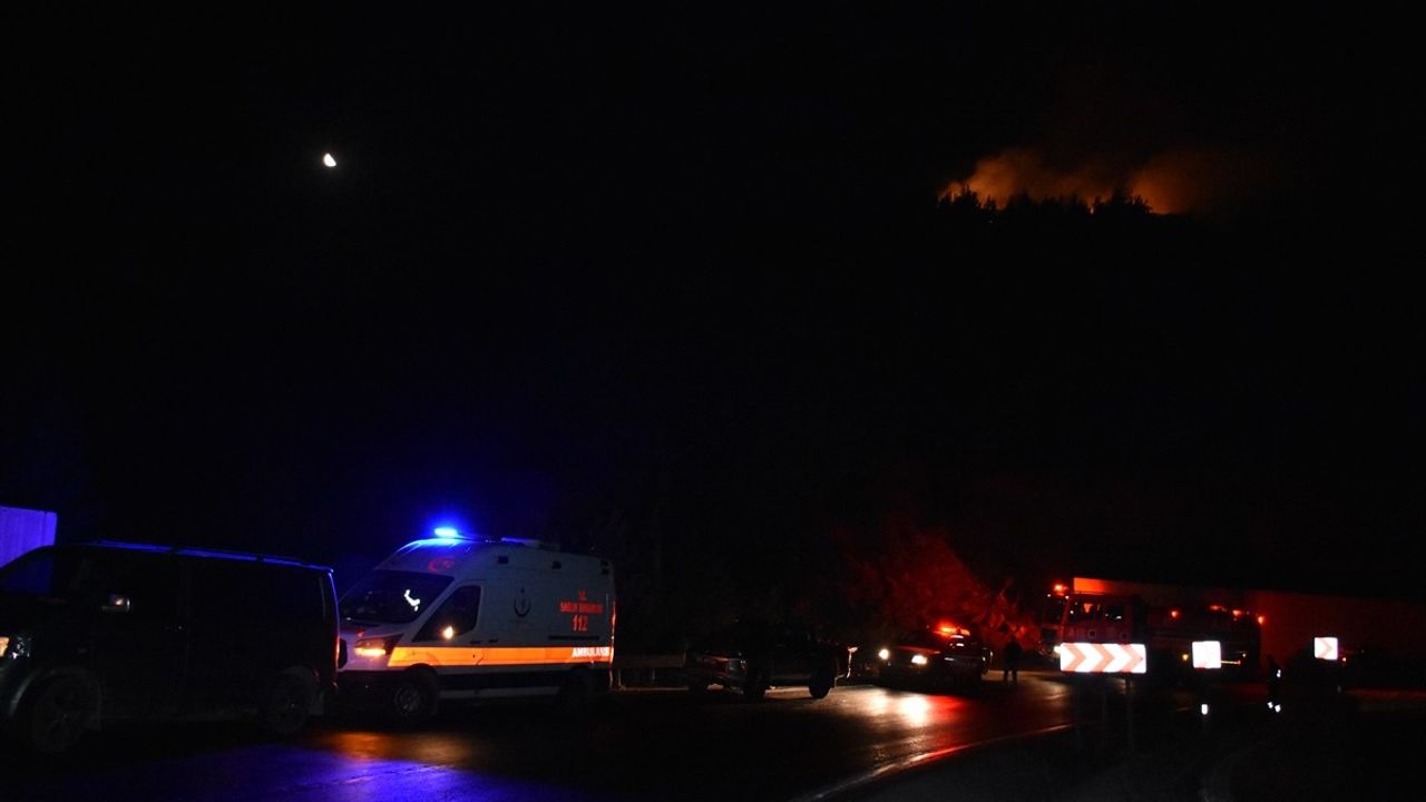 İzmir Kemalpaşa'daki Orman Yangını Kontrol Altına Alındı