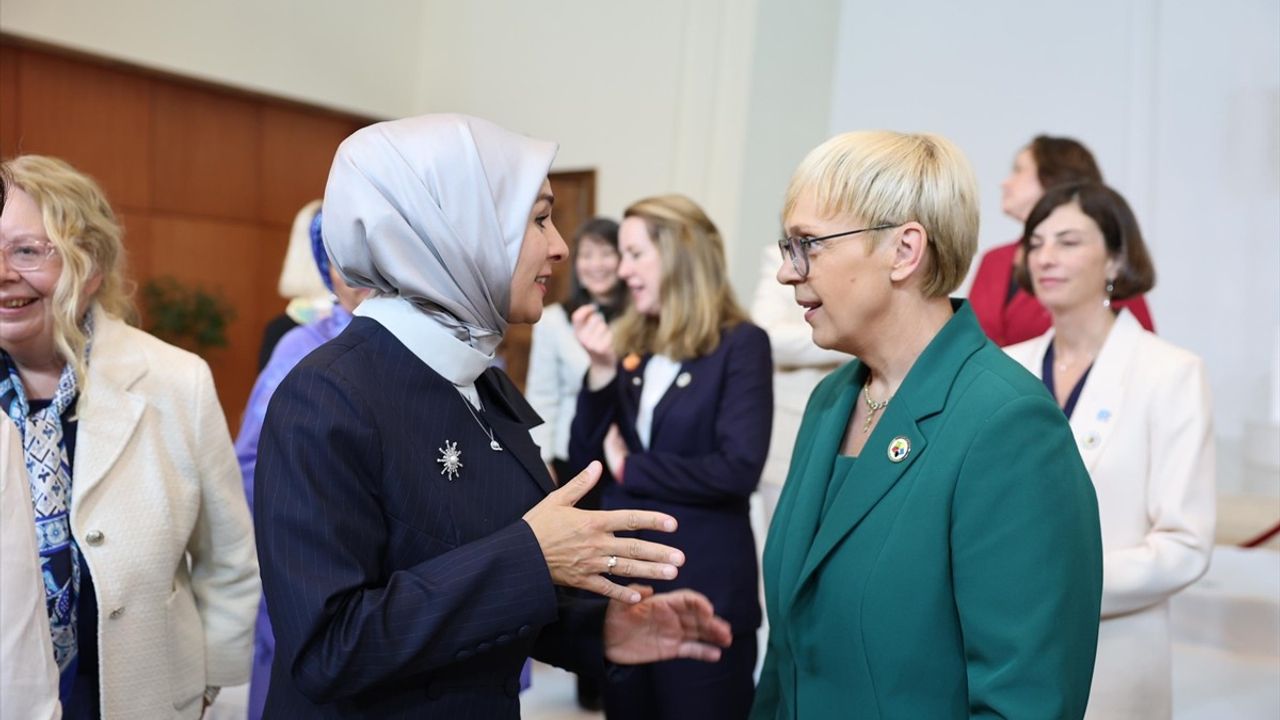 Kadına Yönelik Şiddetle Mücadelede Sıfır Tolerans: Dünya Kadınlar Forumu'ndan Mesajlar