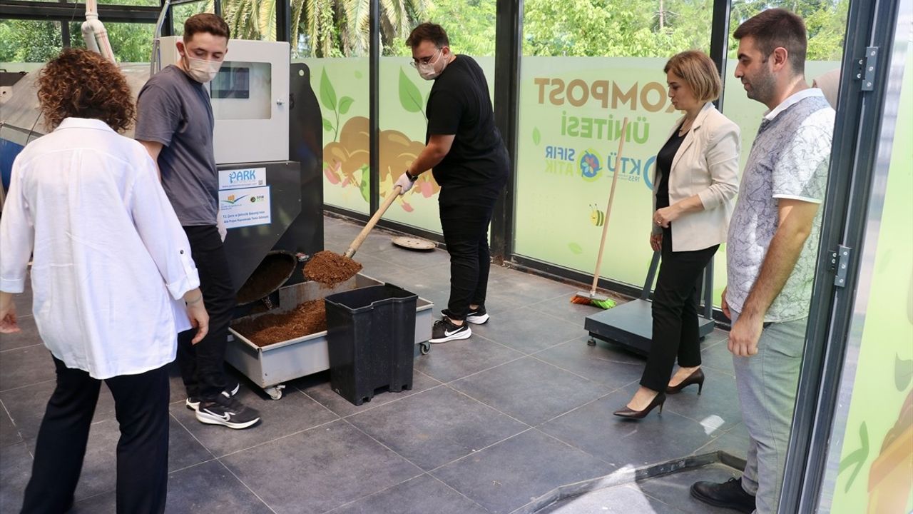 Karadeniz Teknik Üniversitesi'nde Organik Atıklardan Yılda 6,5 Ton Gübre Elde Edilecek