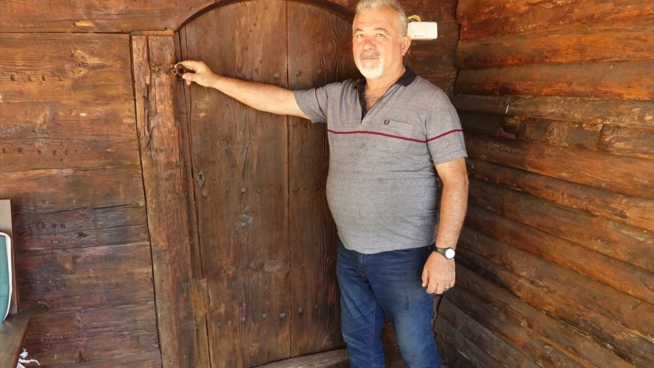 Kazdağları'ndaki Tarihi Tahıl Ambarları, Bungalov Konaklamasıyla Yeniden Hayat Buldu