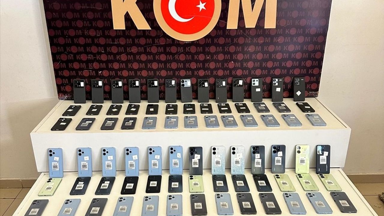 Konya'da Kaçakçılık Operasyonunda 19 Şüpheli Gözaltına Alındı