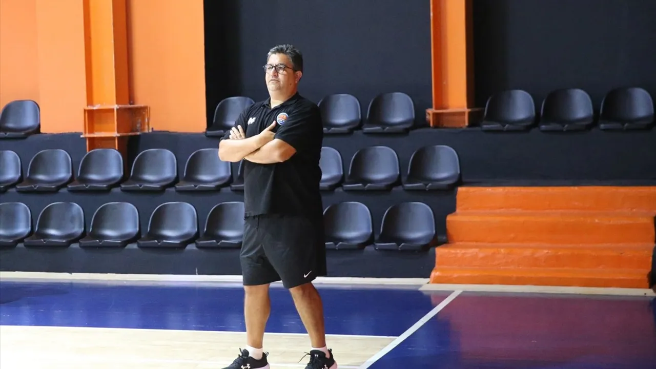 Mersin Basketbol Süper Ligi'nde 3 Takımla Zirveye Yürüyüşe Geçiyor