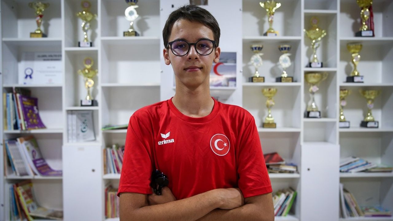 Milli Dartçı Toprak Aras, Avrupa Kupası'nda Şampiyonluk Hedefliyor