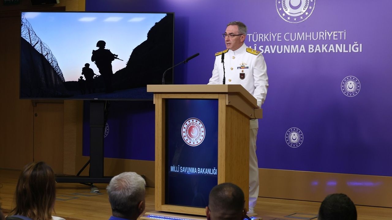 Milli Savunma Bakanlığı'ndan Basın Toplantısı: Terörle Mücadele ve Askeri Faaliyetler