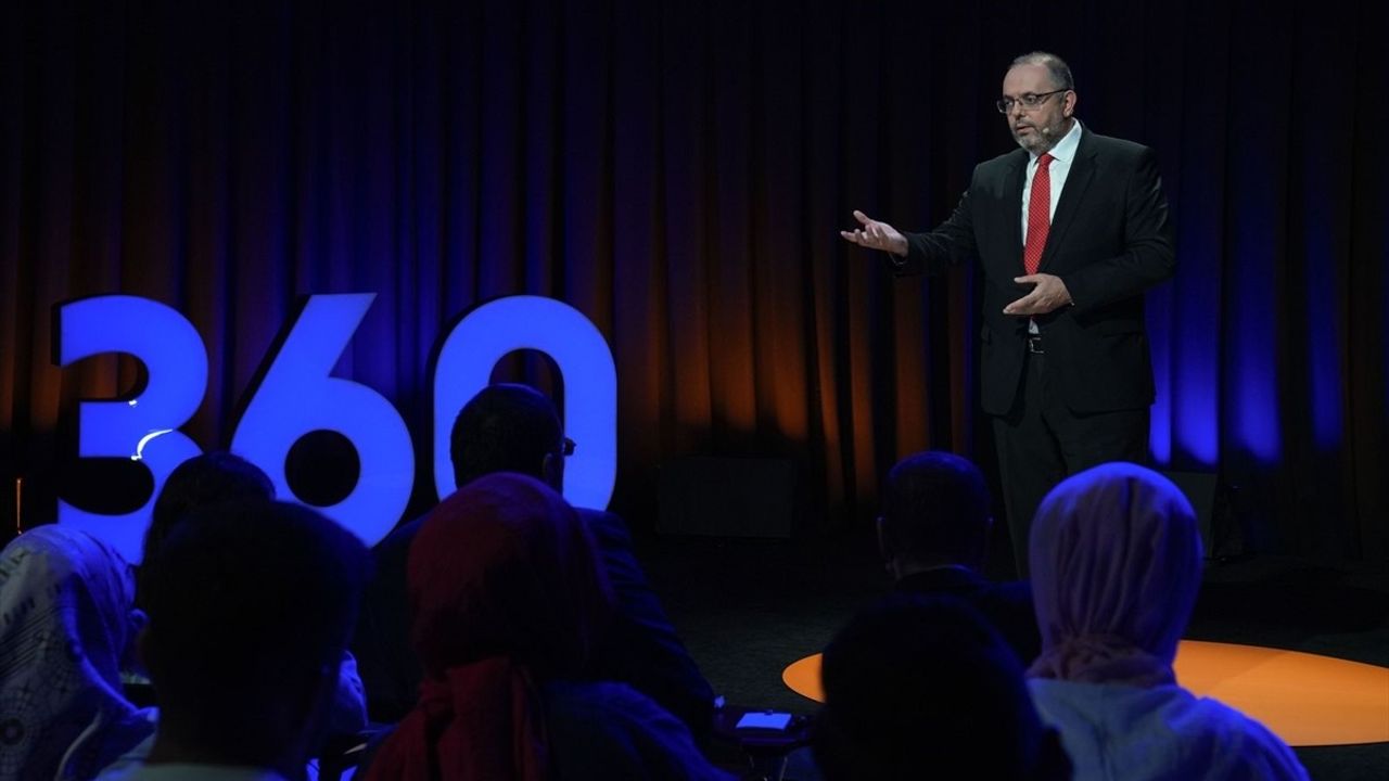 MSÜ Rektörü Prof. Dr. Afyoncu, '360 Konuşmaları' Programında Gençlere İlham Verdi