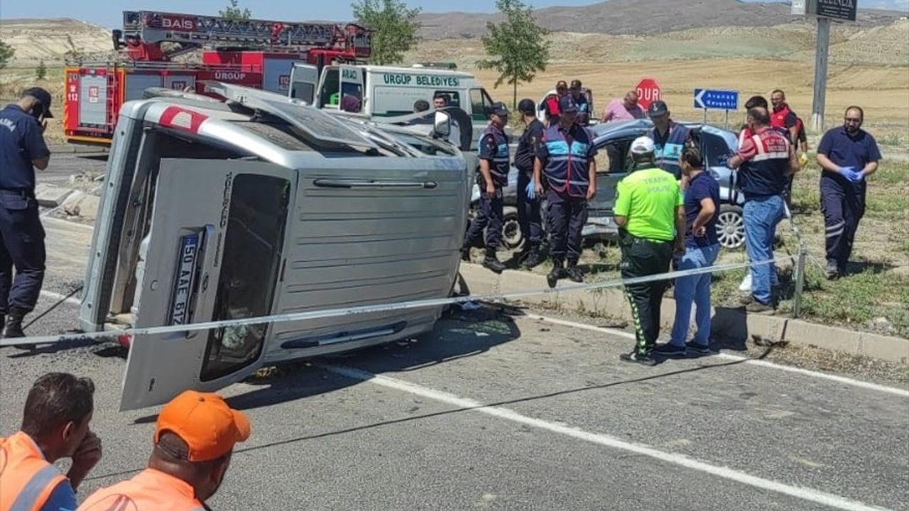 Nevşehir'de Trafik Kazası: 1 Ölü, 4 Yaralı