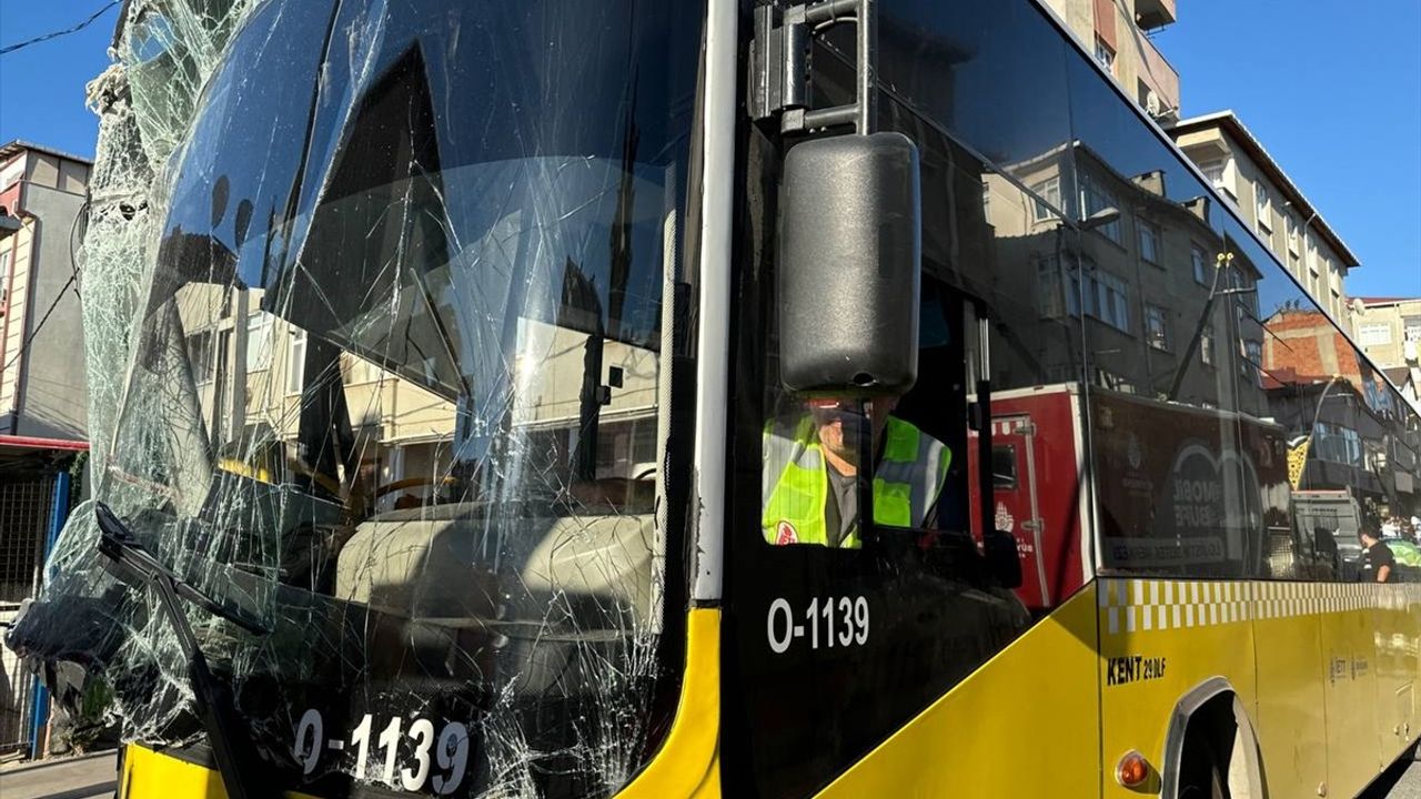 Pendik'te İETT Otobüsü Kazası Sonrası Güçlendirme Çalışmaları Tamamlandı