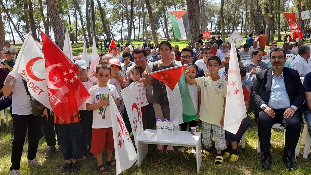 Saadet Partisi Genel Başkanvekili Arıkan, Antalya'da Güçlü Mesajlar Verdi