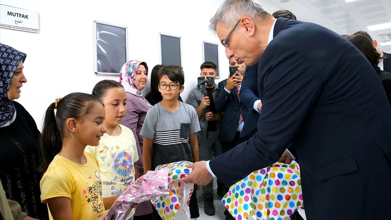 Sağlık Bakanı Kemal Memişoğlu Hatay'da Ziyaretlerde Bulundu