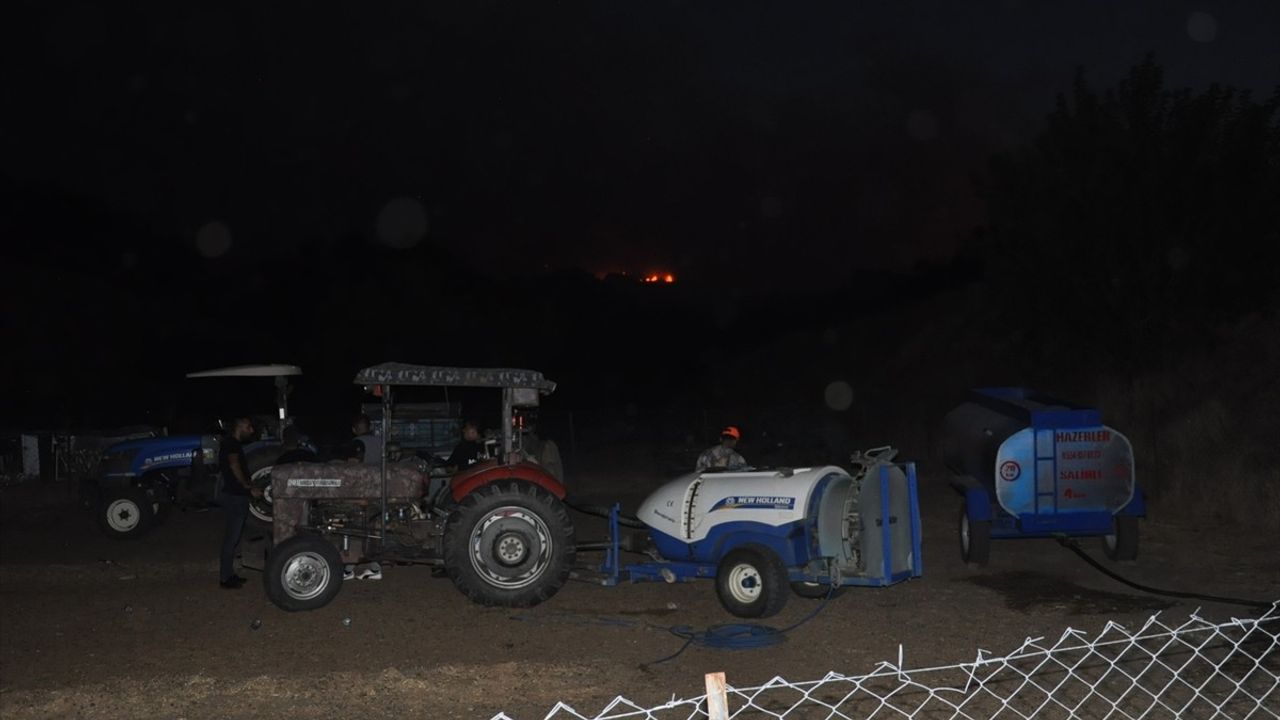 Salihli'de Orman Yangınına Hızla Müdahale Ediliyor