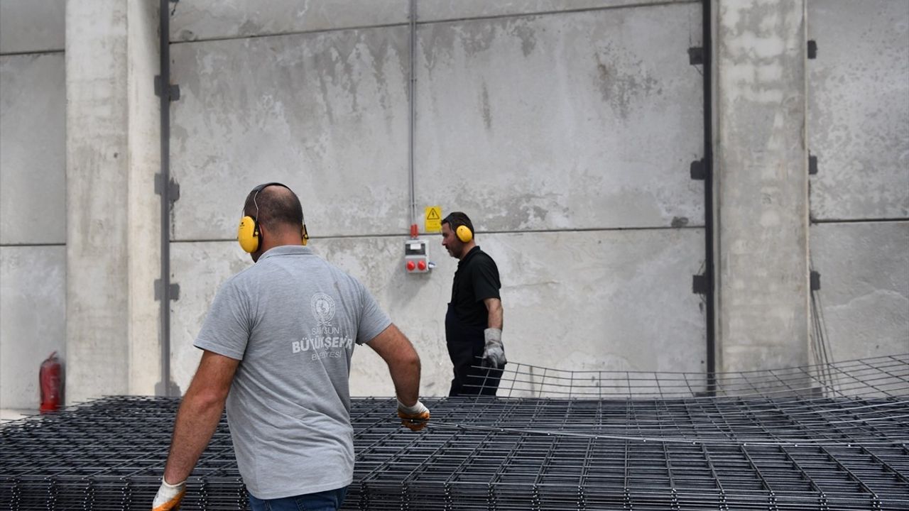 Samsun Büyükşehir Belediyesi Hasır Çelik Üretimiyle Tasarruf Sağlıyor