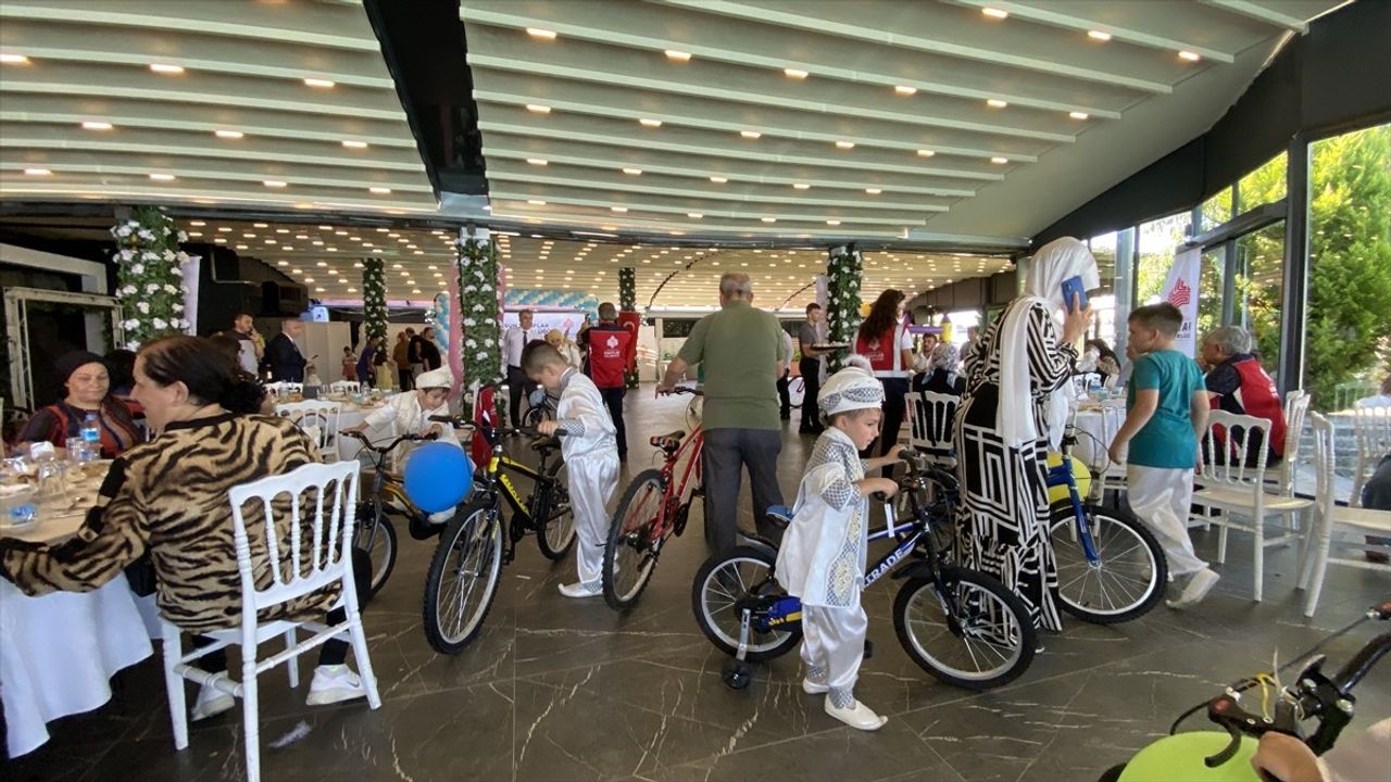 Samsun'da Coşkulu Sünnet Şöleni Gerçekleştirildi