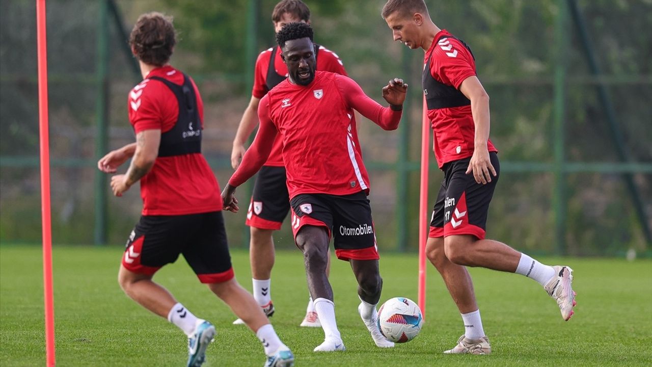 Samsunspor, Hatayspor Maçına Hazırlıklarını Sürdürüyor