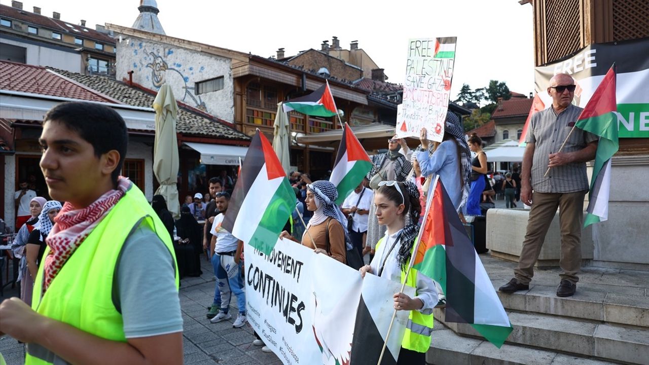 Saraybosna'da Gazze İçin Büyüyen Sesler