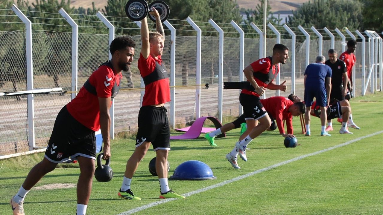 Sivasspor, Beşiktaş Maçına Hazırlanıyor