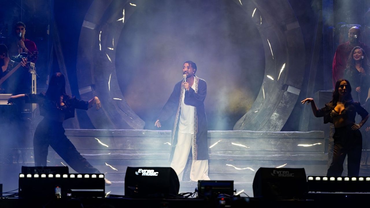 Tan Taşçı, 30 Ağustos Zafer Bayramı'nda Ankaralılarla Buluştu