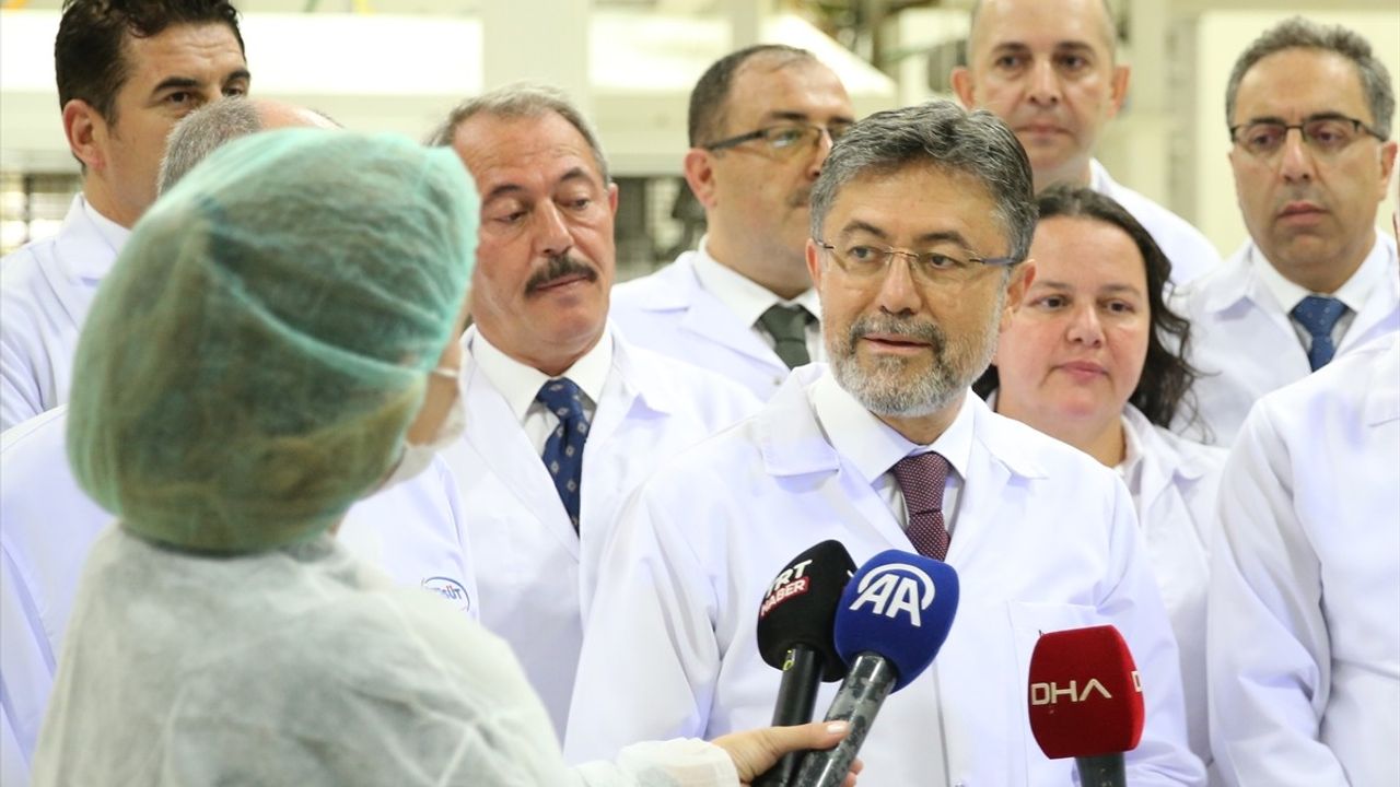 Tarım ve Orman Bakanı Yumaklı'dan Süt Üretimine Dair Açıklamalar