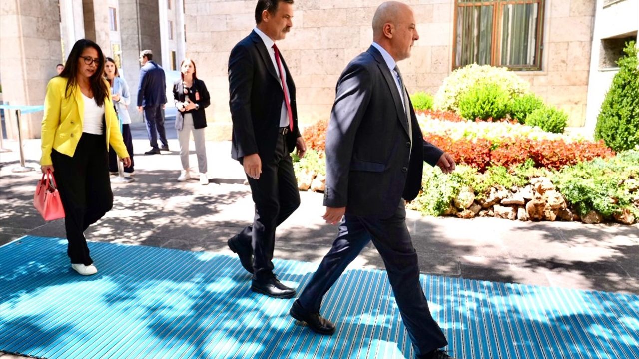 TBMM Başkanı Kurtulmuş, TİP Lideri Erkan Baş ile Görüştü