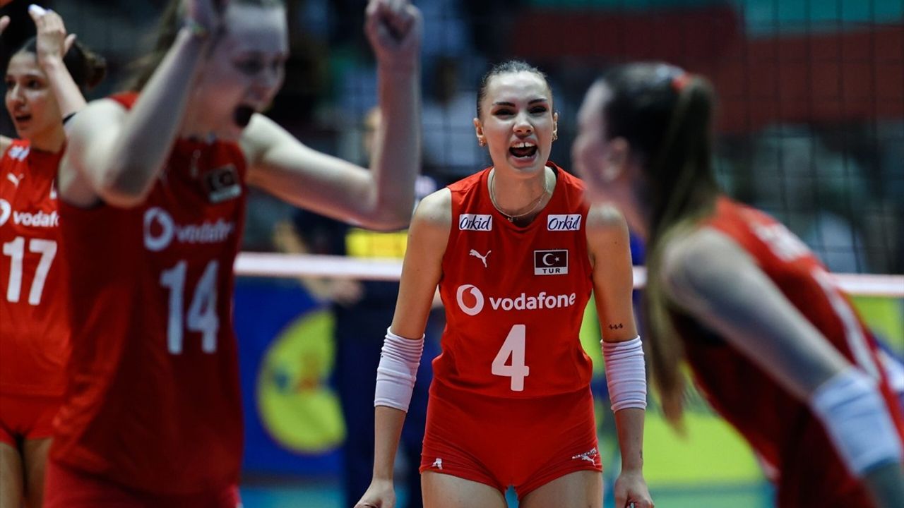 Türkiye 20 Yaş Altı Kadın Voleybol Takımı Avrupa Şampiyonu Oldu