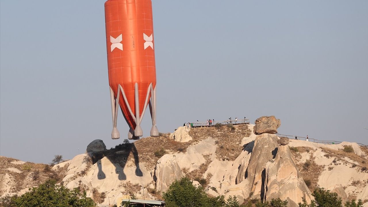 Ürgüp Semalarında Figürlü Sıcak Hava Balonları İle Renk Şöleni